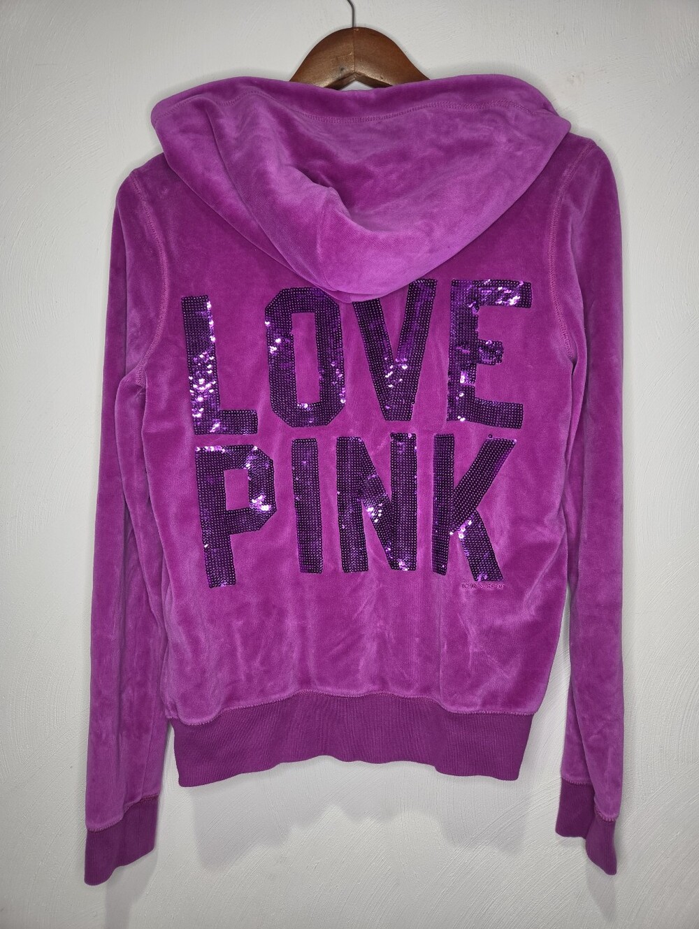 PINK VS Fuchsia Sequin Velour Love PINK Hooded Zip Up Size Medium